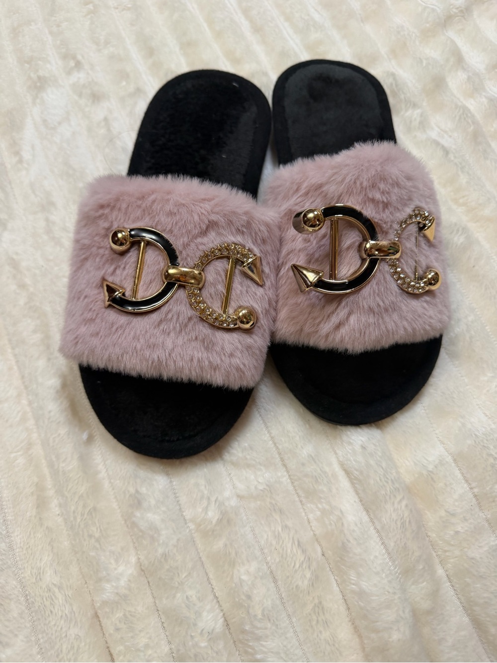 Faux Fur Slide Sandals in Dusty Pink with Gold Accent